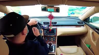 4k多角度拍摄男子开车驾驶汽车视频素材视频的预览图